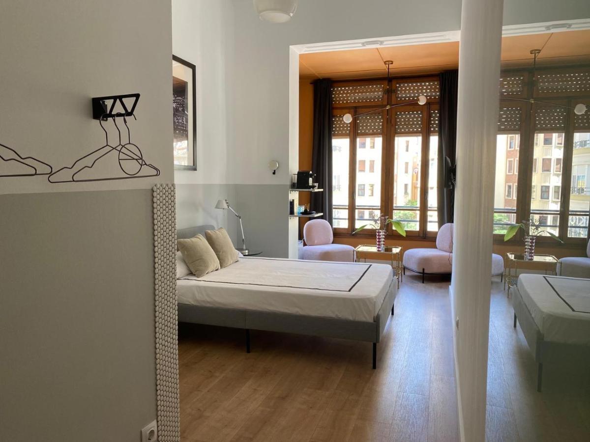 Ferienwohnung Bubuflats Ayuntamiento Valencia Exterior foto