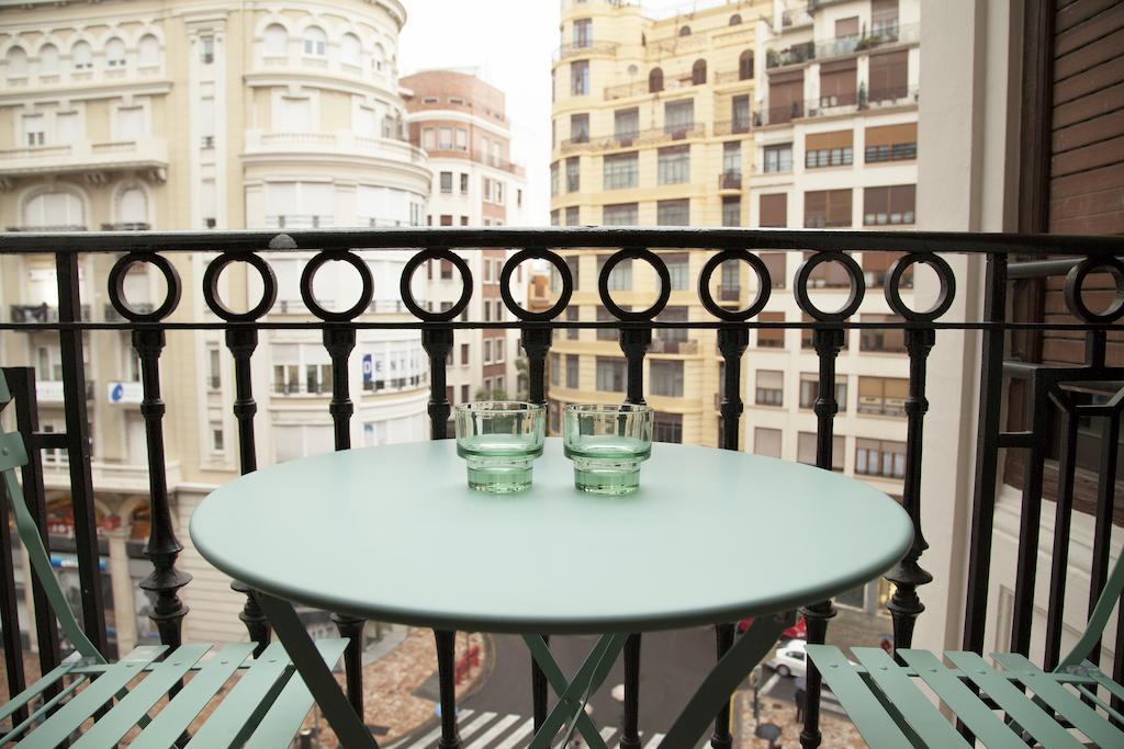 Ferienwohnung Bubuflats Ayuntamiento Valencia Exterior foto