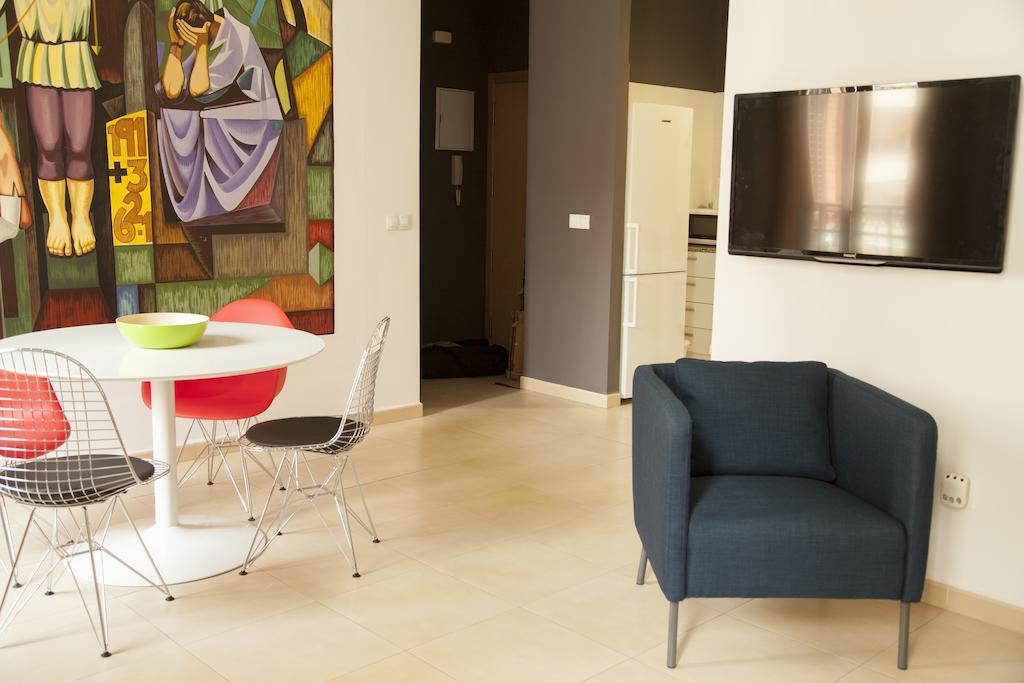 Ferienwohnung Bubuflats Ayuntamiento Valencia Exterior foto